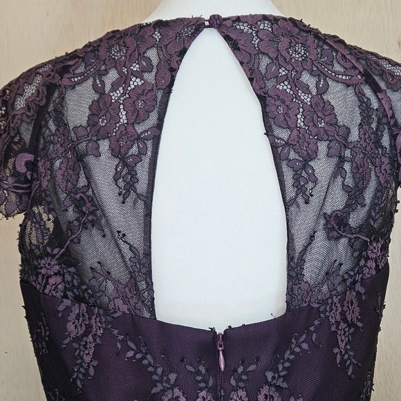 JASMINE Black Label Purple Floral Lace Sheath Dress Size 4 - Picture 9 of 15